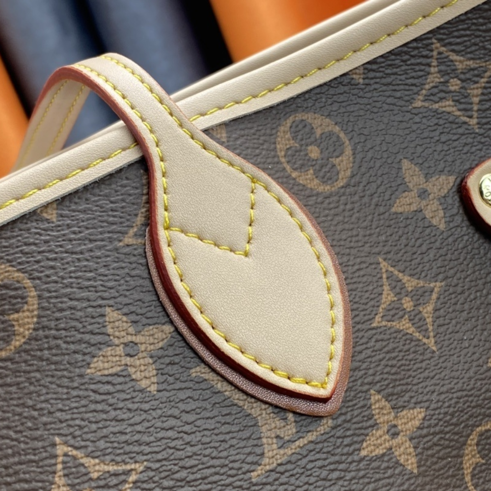 Louis Vuitton Neverfull MM Monogram Empreinte With Pouch Pocket Brown 12.2 Inches M20921