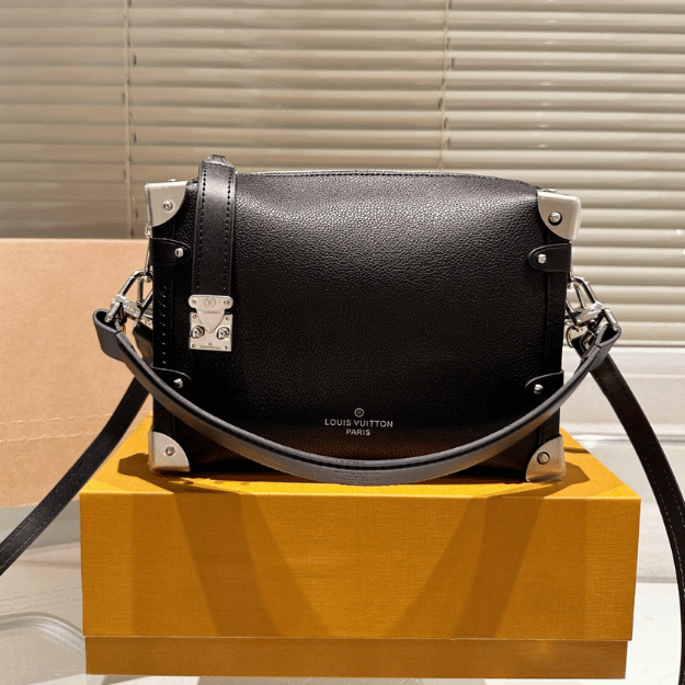 Louis Vuitton Side Trunk MM Black Grainy 9.3 Inches M25160