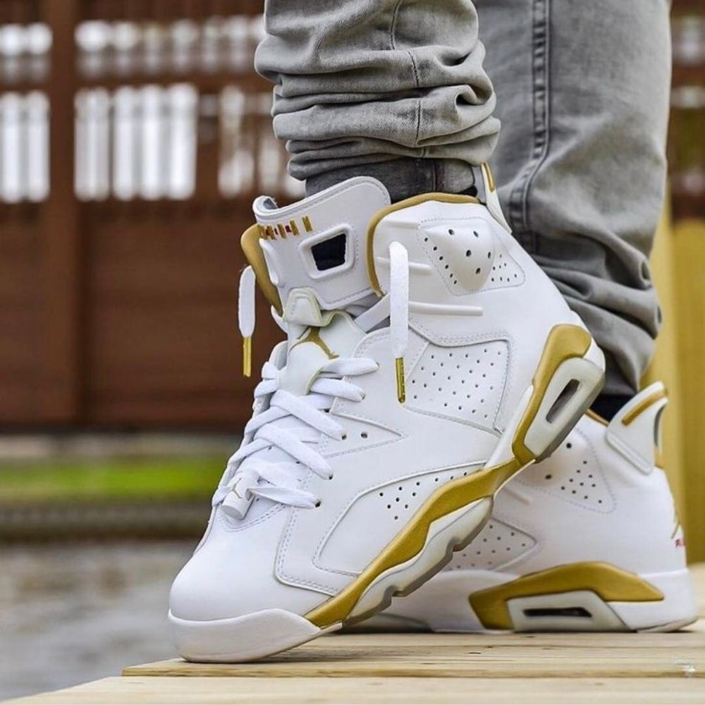 Air Jordan 7 Golden Moments Pack