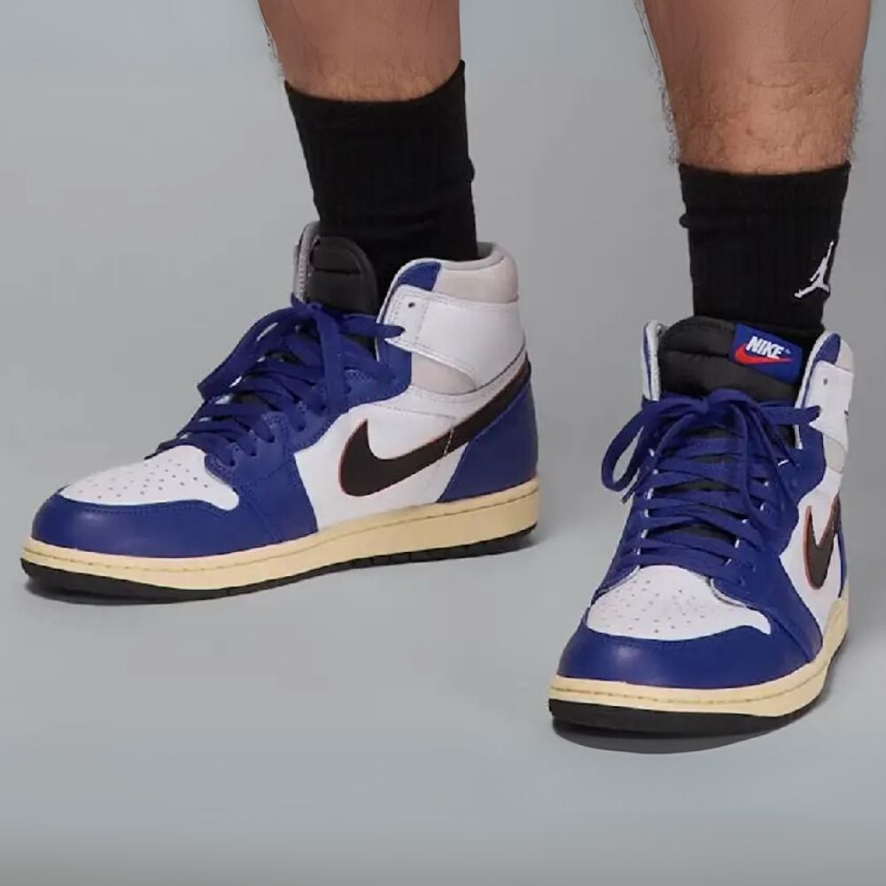 Air Jordan 1 Retro High OG 'Deep Royal Blue' – DZ5485-100 (2025)