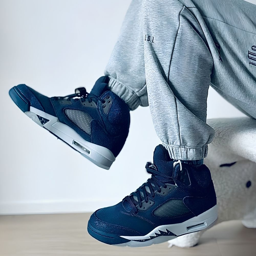 Air Jordan 5 Retro Georgetown Midnight Navy